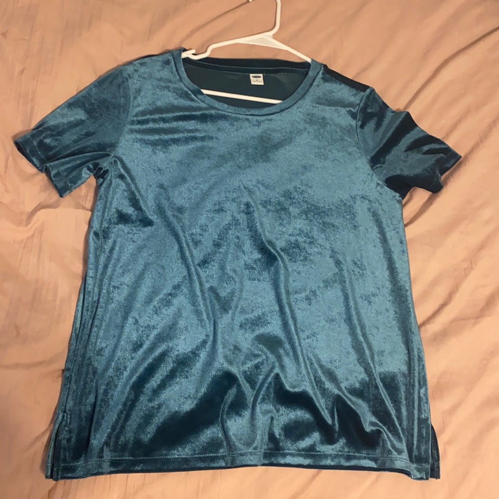 Old navy shirt